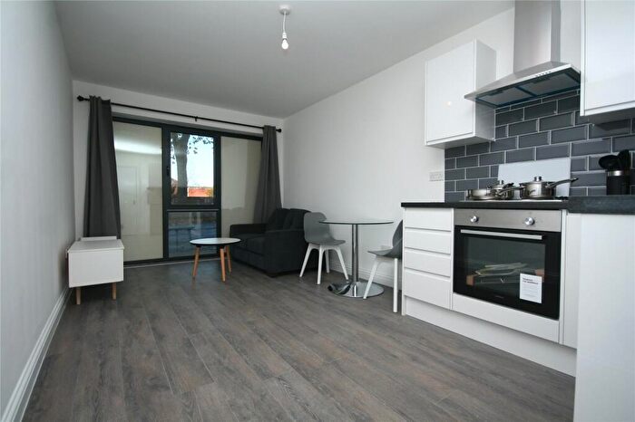 1 Bedroom Apartment To Rent In High Street, Cheltenham, Gloucestershire, GL50