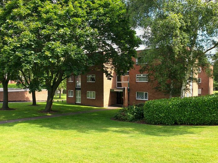 2 Bedroom Flat To Rent In Kendal Court, Erdington, B23