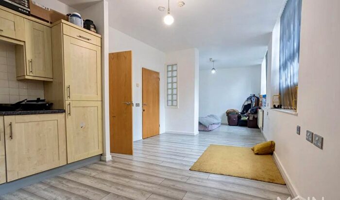 Studio To Rent In Colton Street, Leicester, LE1