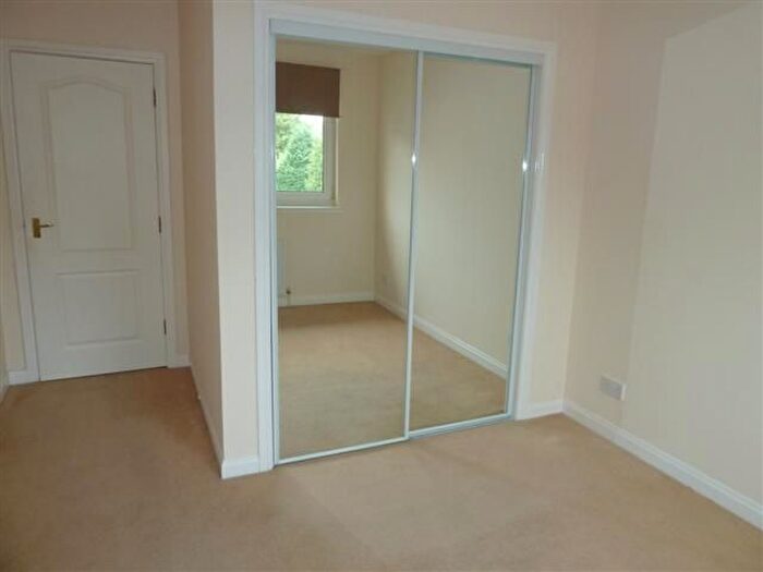 2 Bedroom Flat For Sale In Motherwell, North Lanarkshire, ML1