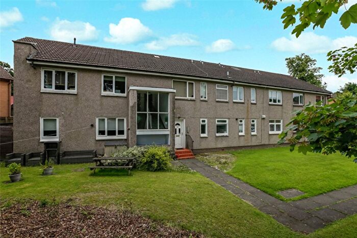 1 Bedroom Flat For Sale In Menteith Place, Rutherglen, Glasgow, South Lanarkshire, G73