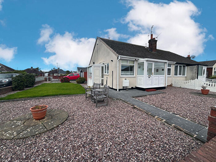 2 Bedroom Bungalow For Sale In Bardsway, Thornton, FY5