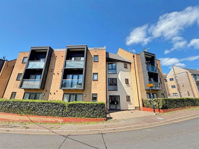 1 Bedroom Apartment To Rent In Station Approach, Braintree, CM7