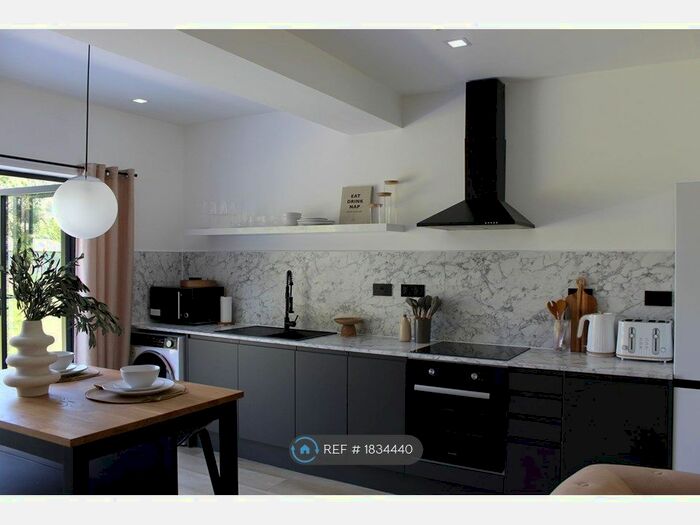 1 Bedroom Flat To Rent In Oxford, Oxford, OX4