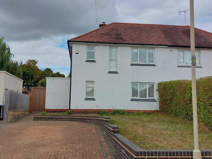 3 Bedroom Semi-Detached House To Rent In Meadow Street, Market Harborough, LE16
