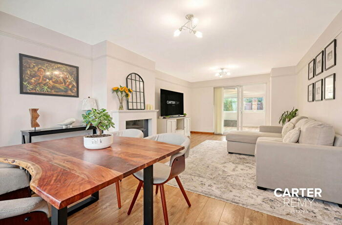 3 Bedroom Terraced House For Sale In Codenham Straight, Basildon, SS16