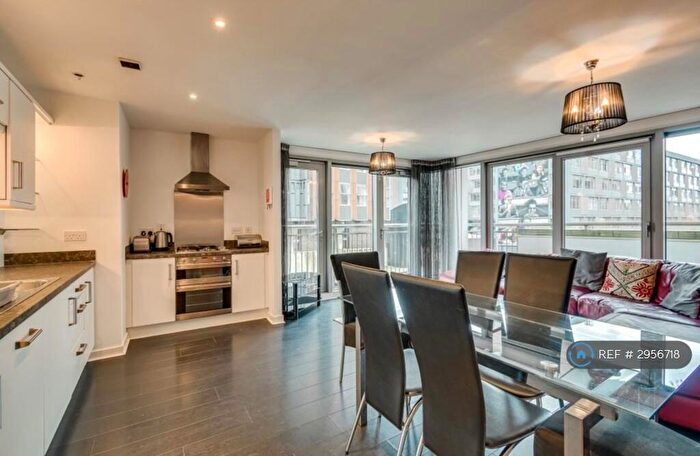 2 Bedroom Flat To Rent In George Street, Glasgow, G1