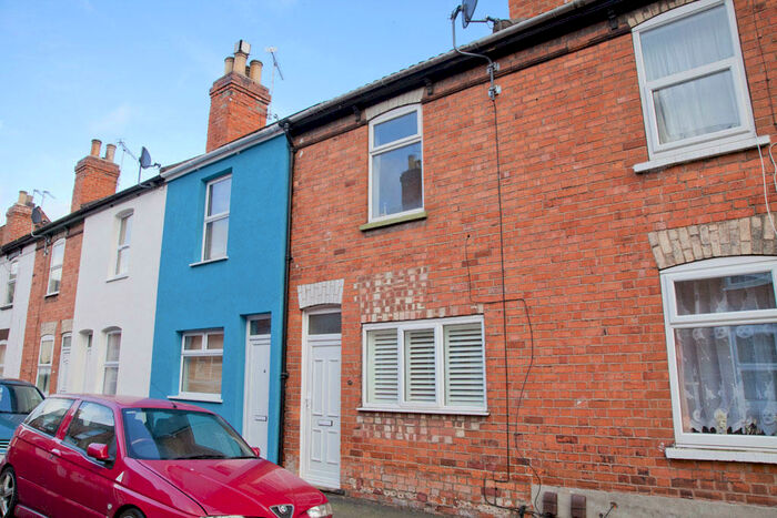 2 Bedroom Terraced House To Rent In St Andrews Place, Lincoln, LN5