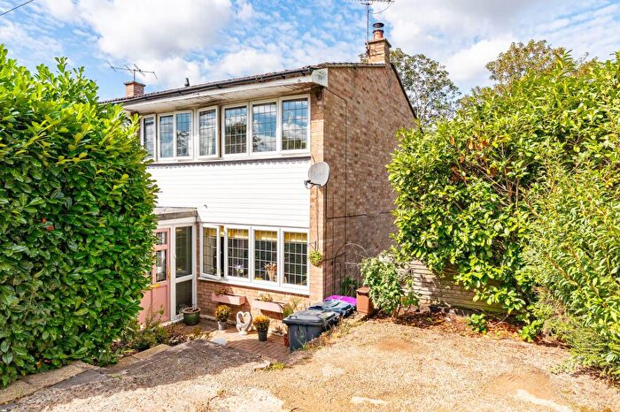 3 Bedroom Semi-Detached House For Sale In Southall Close, Ware, SG12