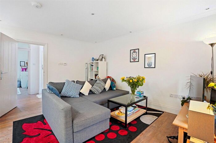 1 Bedroom Flat To Rent In Uxbridge Road, London, W12