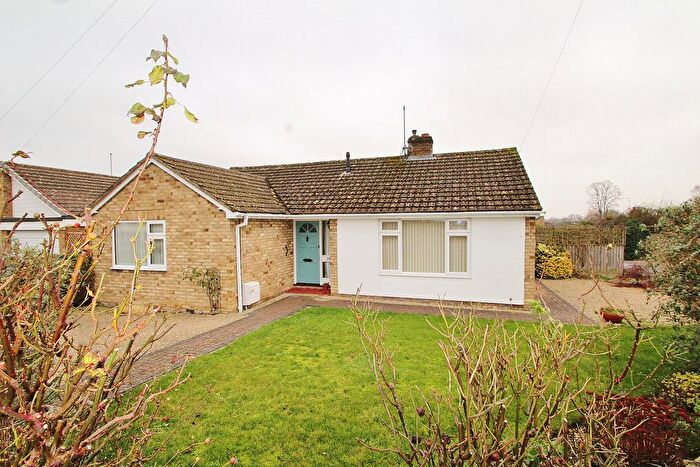 3 Bedroom Detached Bungalow For Sale In Beech Road, Witney, OX28
