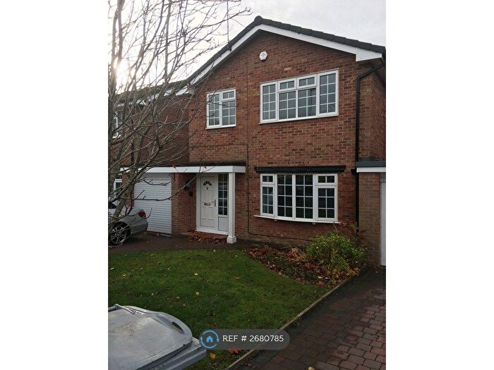 3 Bedroom Detached House To Rent In Copperfields Ave, Windows, SK9