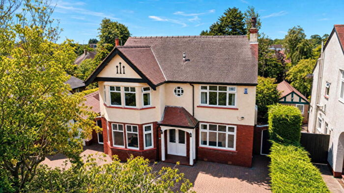 4 Bedroom Detached House For Sale In Coudray Road, Southport, PR9