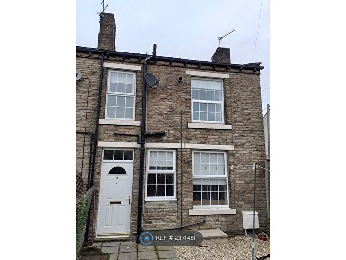 1 Bedroom Terraced House To Rent In Preston Buildings, Cleckheaton, BD19