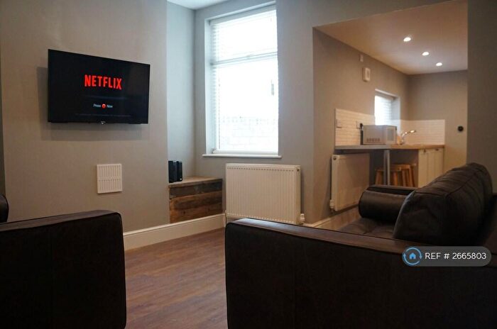 4 Bedroom End Of Terrace House To Rent In Kellit Road, Liverpool, L15