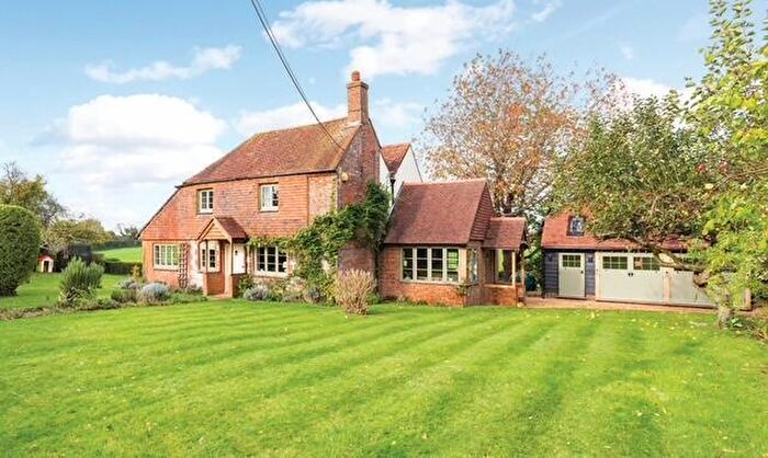 3 Bedroom Cottage To Rent In Woodlands, SO24