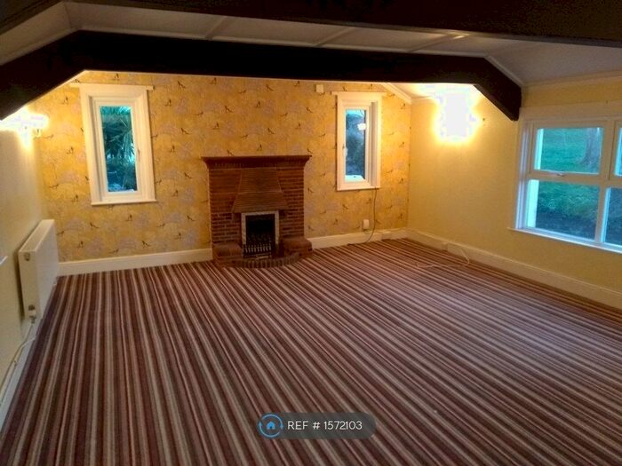 2 Bedroom Flat To Rent In Braddons Hill Road East, Torquay, TQ1