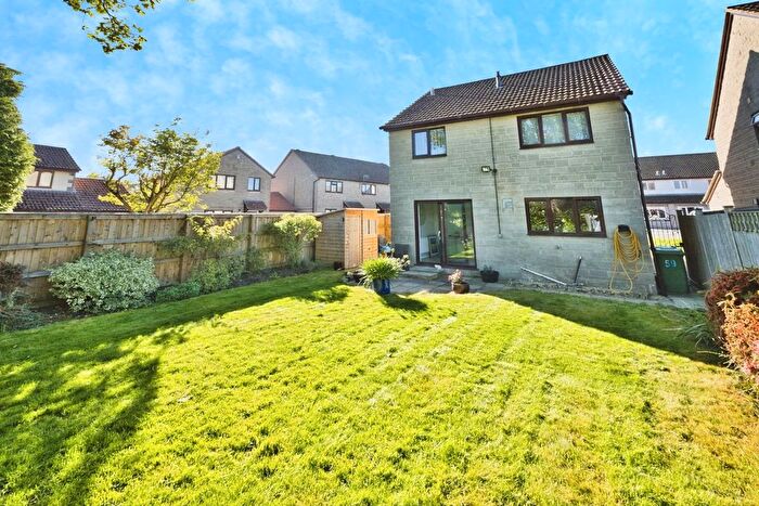 4 Bedroom Detached House For Sale In Bishop Crescent, Shepton Mallet, BA4