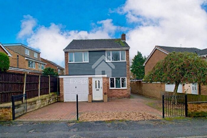 4 Bedroom Detached House For Sale In Springfield Road, Southwell, NG25