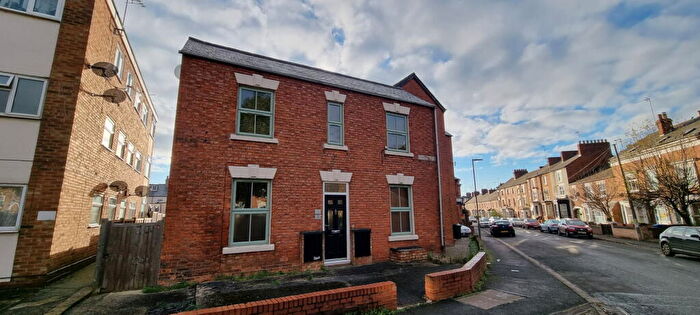 1 Bedroom Apartment To Rent In South Street, Banbury, OX16