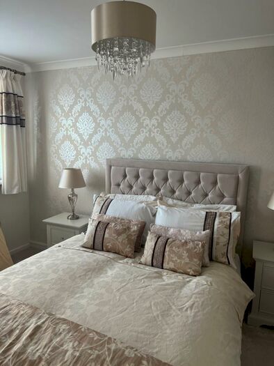4 Bedroom Detached House For Sale In Lindisfarne Road, Ashton-under-Lyne, OL7