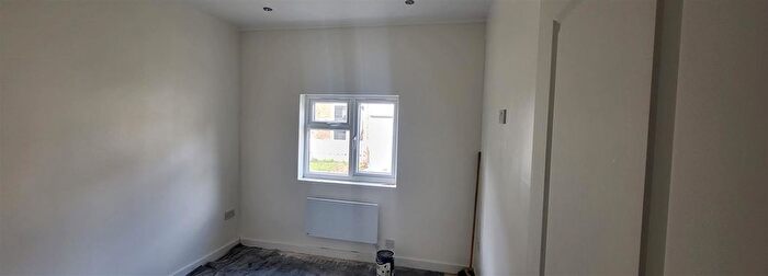 1 Bedroom Flat To Rent In Myra Street, London, SE2