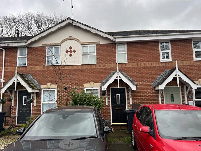 2 Bedroom Terraced House For Sale In Cottage Mews, Darlington, DL1