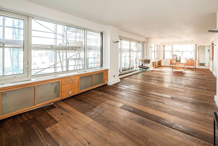 3 Bedroom Flat To Rent In Chelsea Harbour, London, SW10