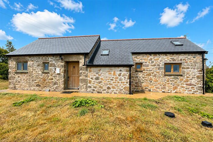 2 Bedroom Barn Conversion To Rent In Redruth, TR16