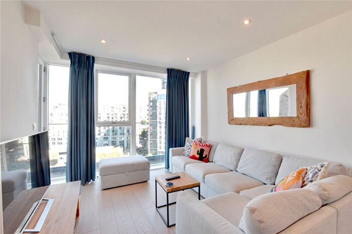 2 Bedroom Flat To Rent In Norman Road, London, SE10