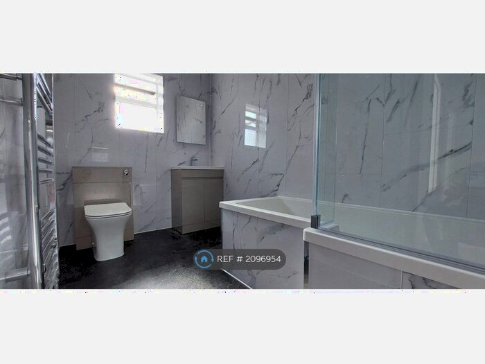 3 Bedroom Terraced House To Rent In Foster Avenue, Silsden, Keighley, BD20