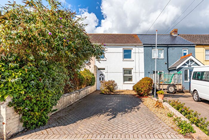 2 Bedroom Terraced House For Sale In Victoria Road, Bournemouth, BH1