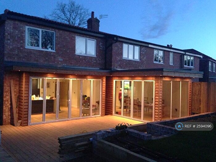 4 Bedroom Semi-Detached House To Rent In Newbury Drive, Urmston, Manchester, M41