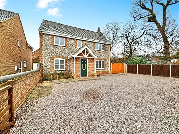 6 Bedroom Detached House To Rent In Mill Road, Frettenham, NR12