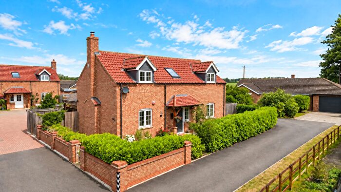 3 Bedroom Detached House For Sale In Orchard Close, Dunston, Lincoln, Is Calling., LN4