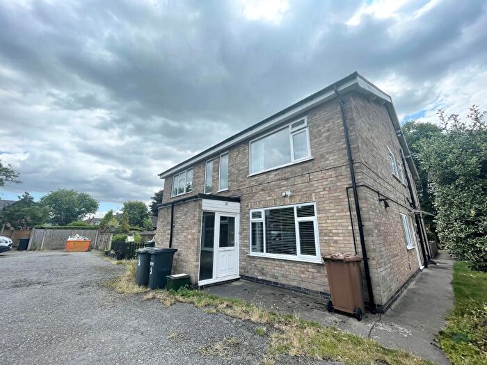 2 Bedroom Maisonette To Rent In The Chestnuts, Stoke Lane, Gedling, NG4