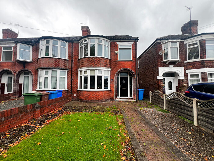 3 Bedroom House To Rent In Beverley Road, Hessle, HU13