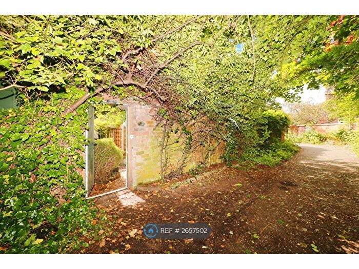 1 Bedroom Flat To Rent In Lime Road, Manchester, M32