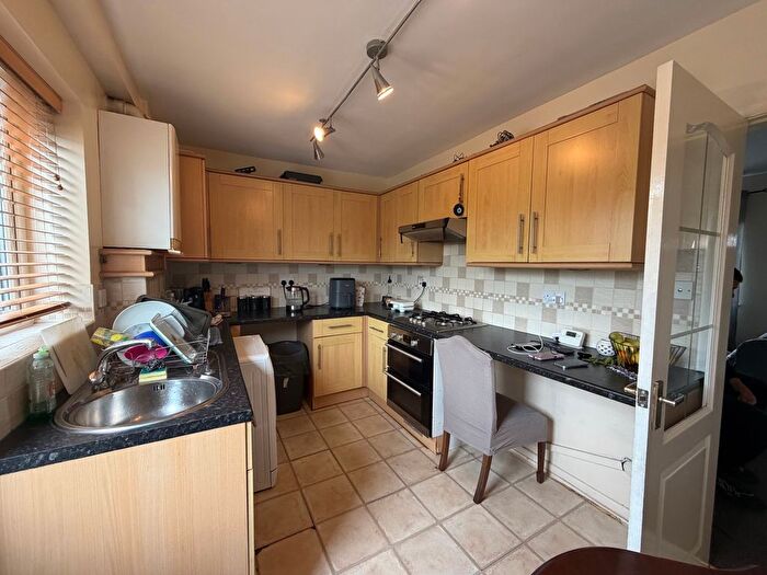 3 Bedroom Terraced House To Rent In Bentley Road, Rotherham, S66