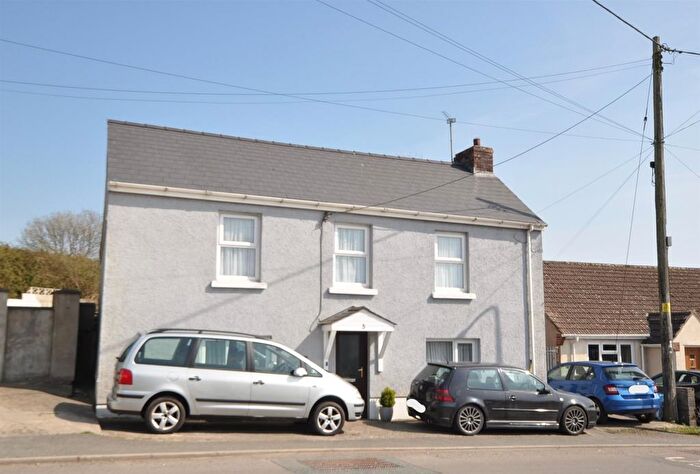3 Bedroom Detached House For Sale In Bridge Street, St. Clears, Carmarthen, SA33