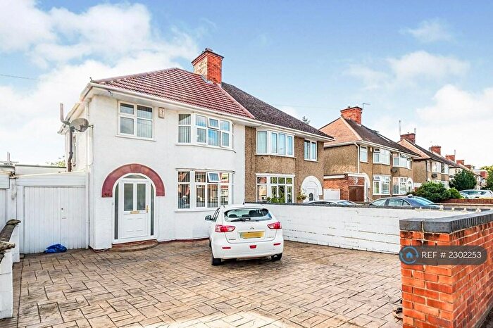 3 Bedroom Semi-Detached House To Rent In Littlemore Road, Oxford, OX4