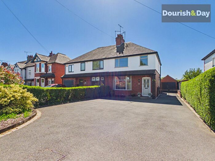 3 Bedroom Semi-Detached House For Sale In Eccleshall Road, Stafford, ST16