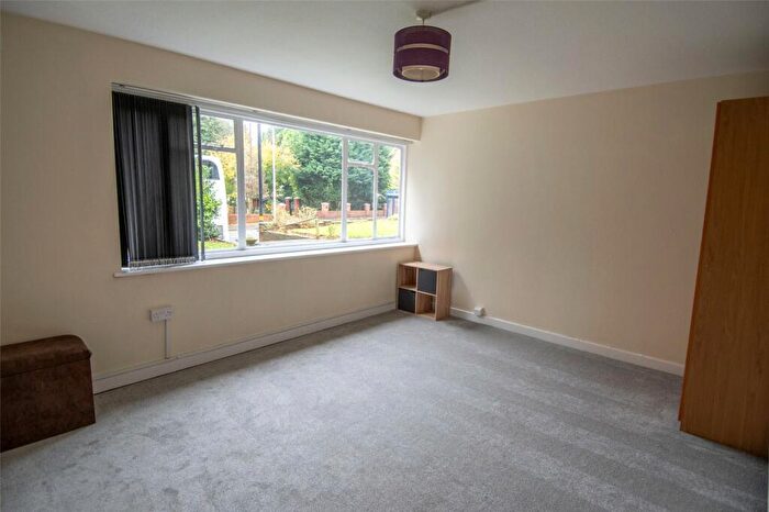 1 Bedroom Apartment For Sale In Yardley Wood Road, Moseley, Birmingham, B13