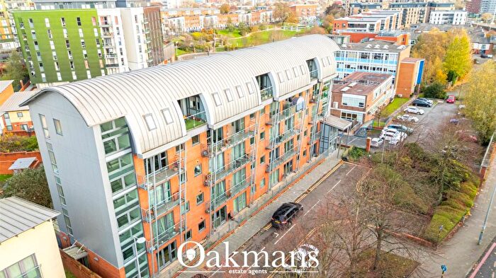 1 Bedroom Apartment For Sale In Bell Barn Road, Birmingham, West Midlands, B15