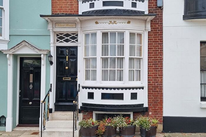 4 Bedroom Town House For Sale In Old Portsmouth, Hampshire, PO1
