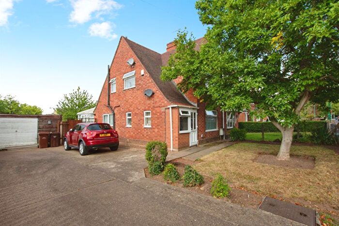 2 Bedroom Semi-Detached House For Sale In Squires Avenue, Nottingham, NG6