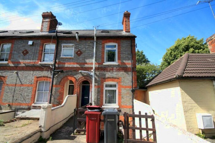 5 Bedroom House To Rent In Addington Road, Reading, RG1