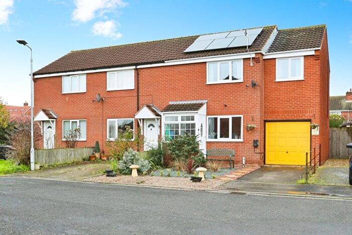 3 Bedroom End Terrace House For Sale In The Maltkins, North Leverton, Retford, DN22