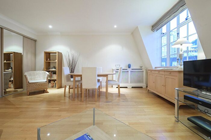 1 Bedroom Flat To Rent In Belvedere Road, County Hall, SE1