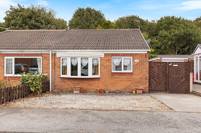 2 Bedroom Semi-Detached Bungalow For Sale In Littlewood Way, Maltby, Rotherham, S66